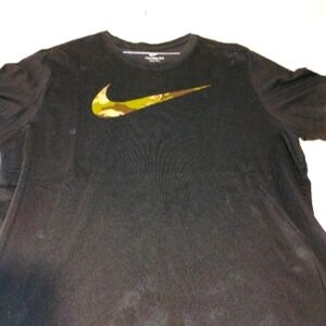 Authentic Nike Tee